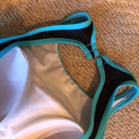 NWOT Miracle Brands Slimming Control High Neck Keyhole back 1pc Swimsuit - Picture 11 of 16